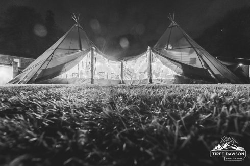 the-tipi-wedding-at-silverholme